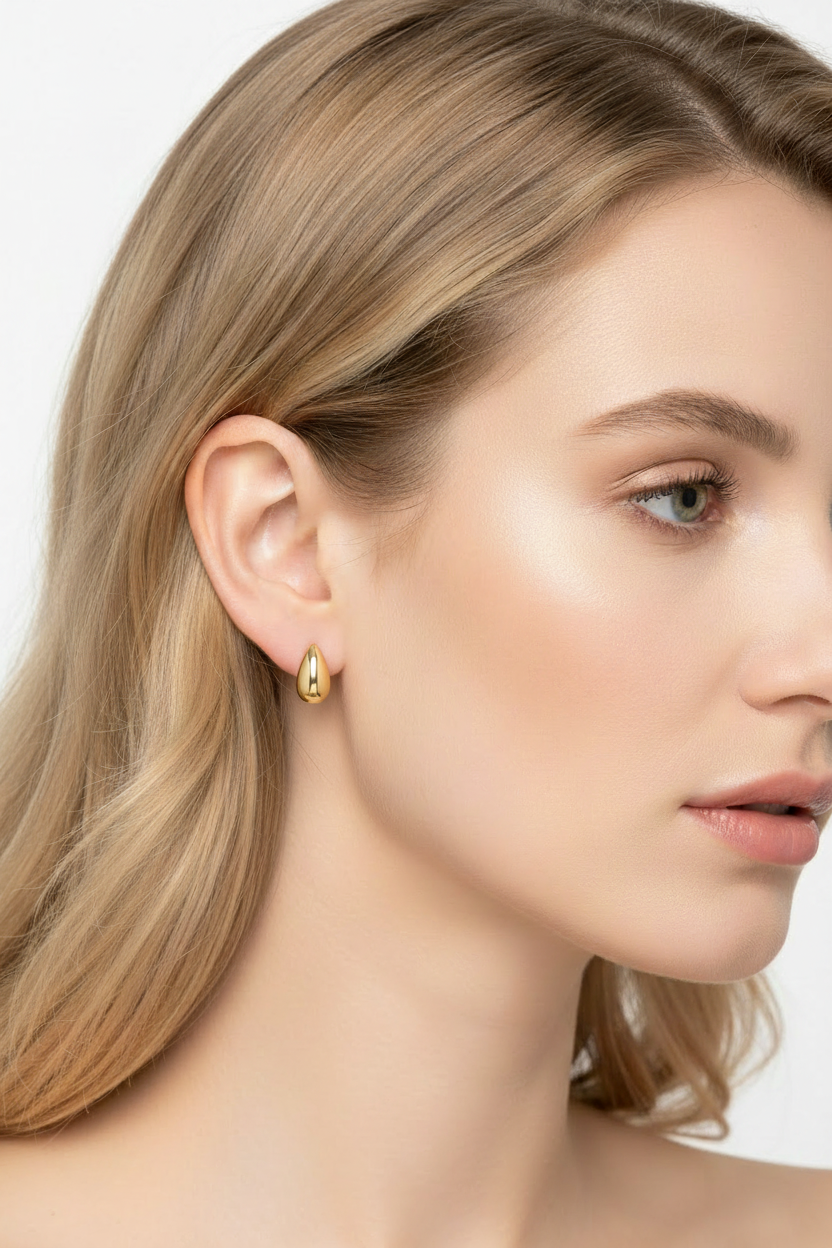 DROP - SHAPED STUD EARRINGS