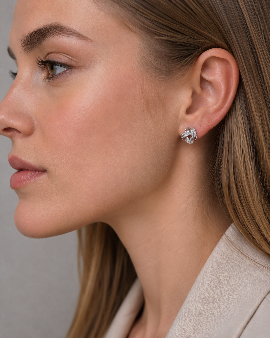 ELEGANT BOW NECKLACE AND CUBIC ZIRCONIA EARRINGS