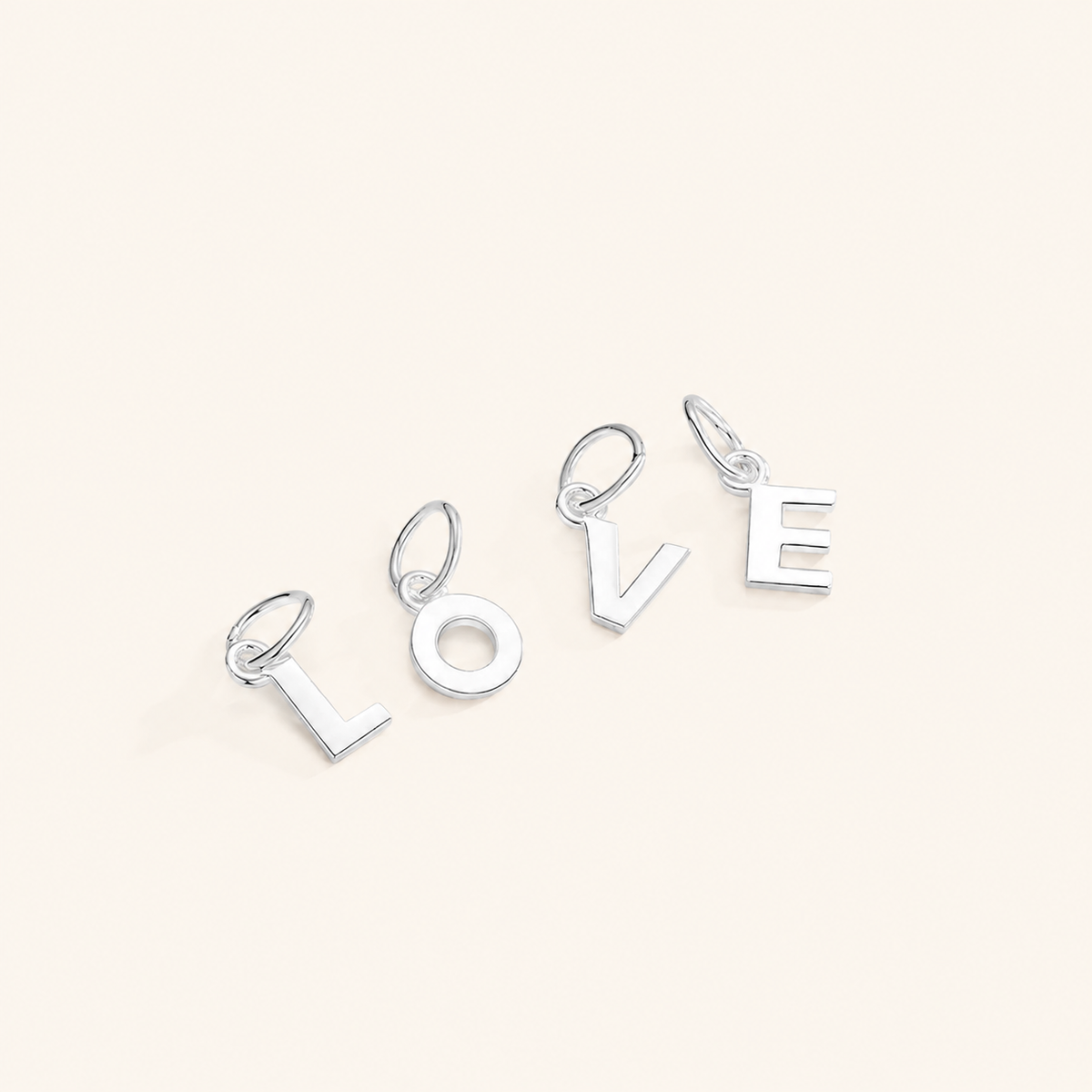 HANDMADE SILVER PENDANT FOR SELF-EXPRESSION